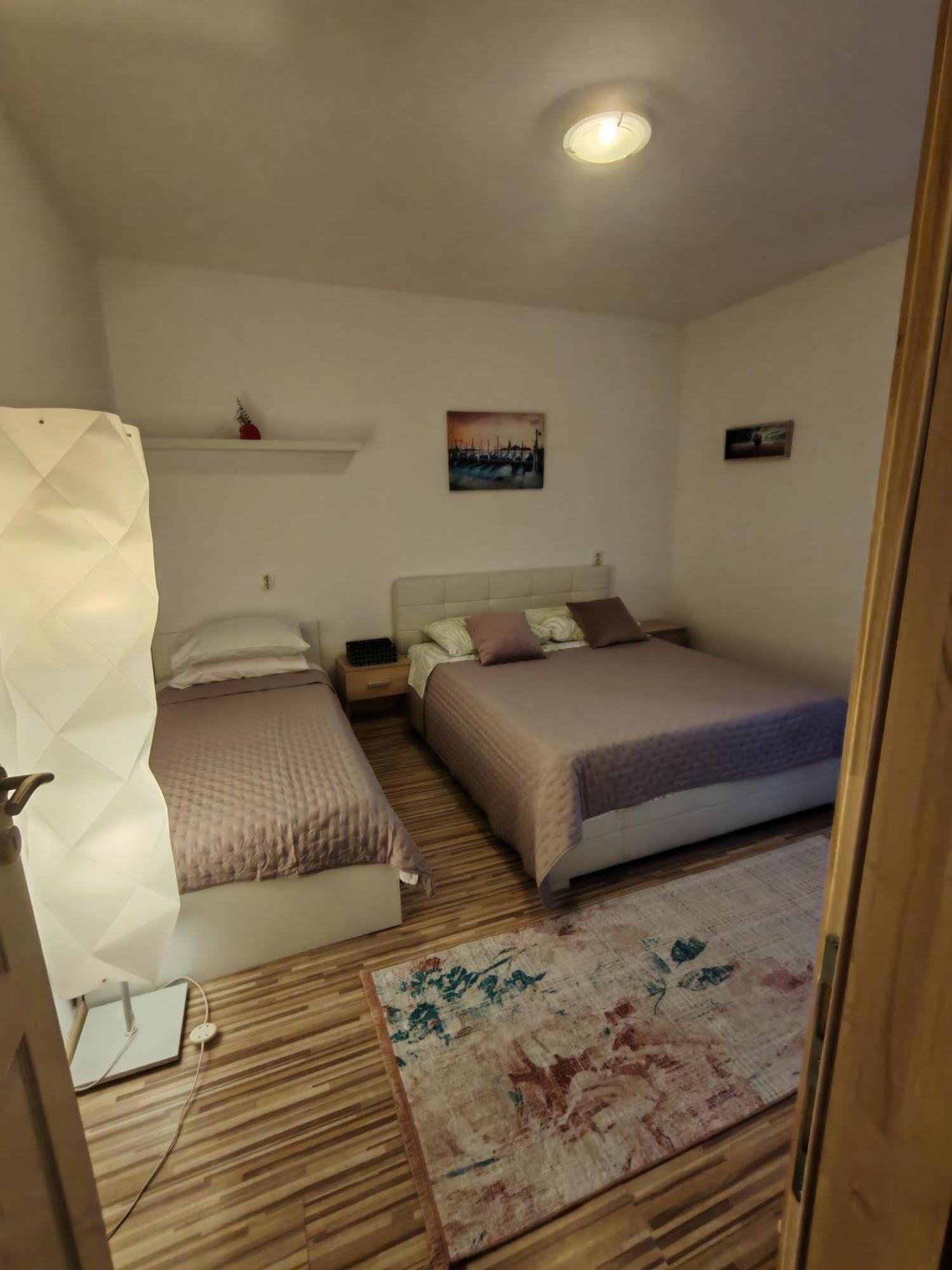 Apartment Oscar Mokosica Bilik gambar