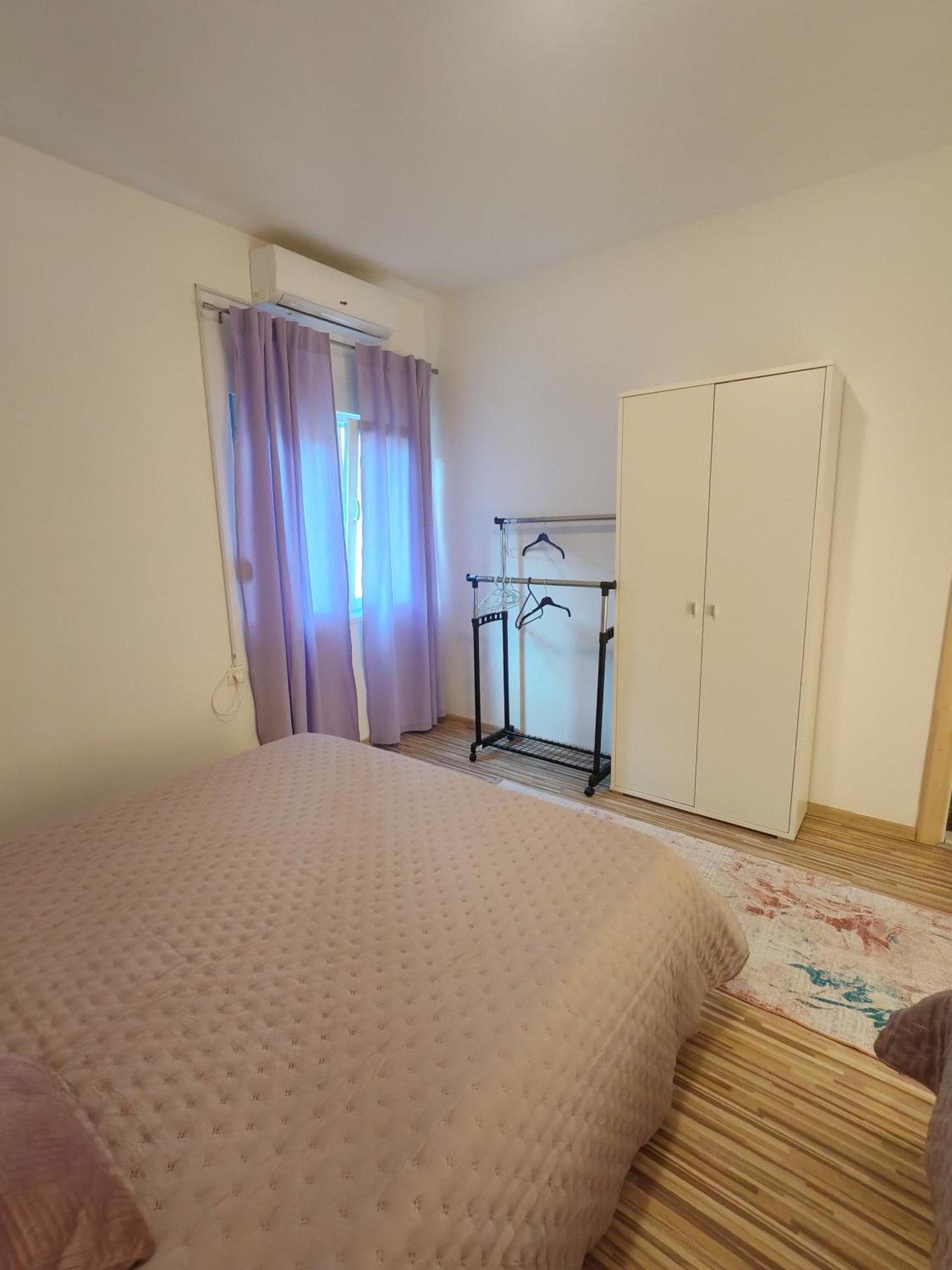 Apartment Oscar Mokosica Bilik gambar